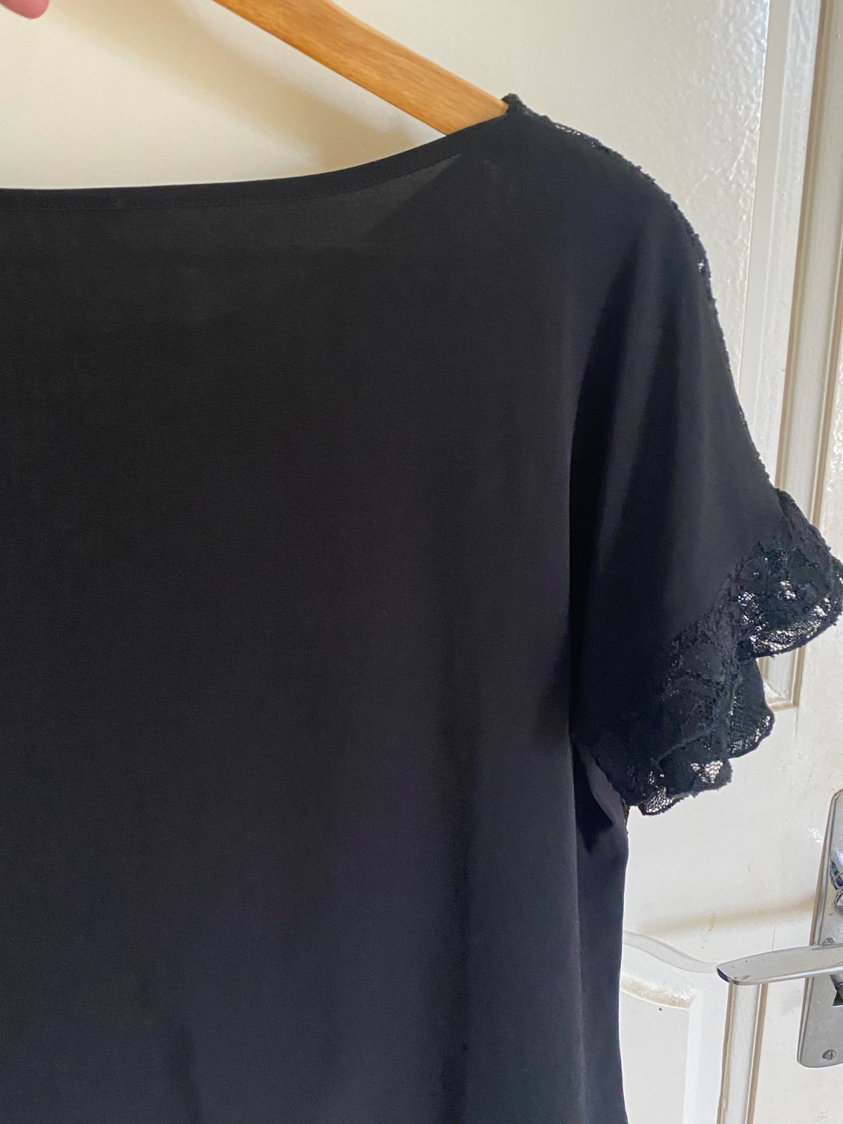 Pull noir