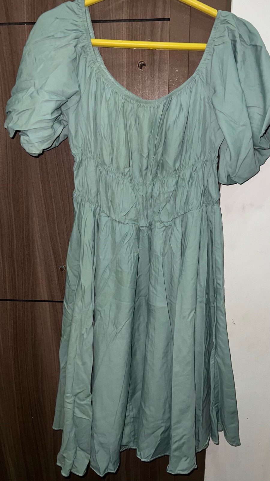 Robe satinée