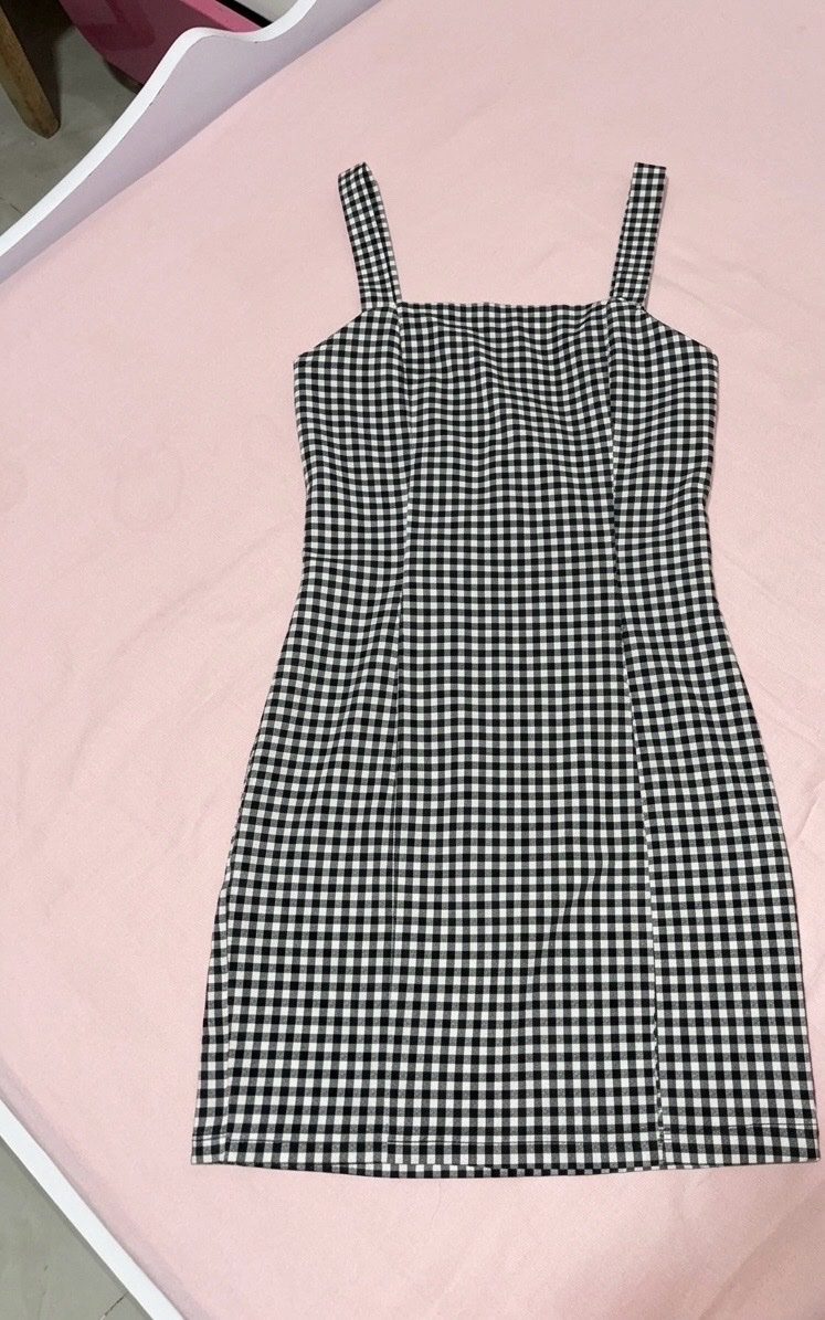 Robe à carreau vichy🖤🤍