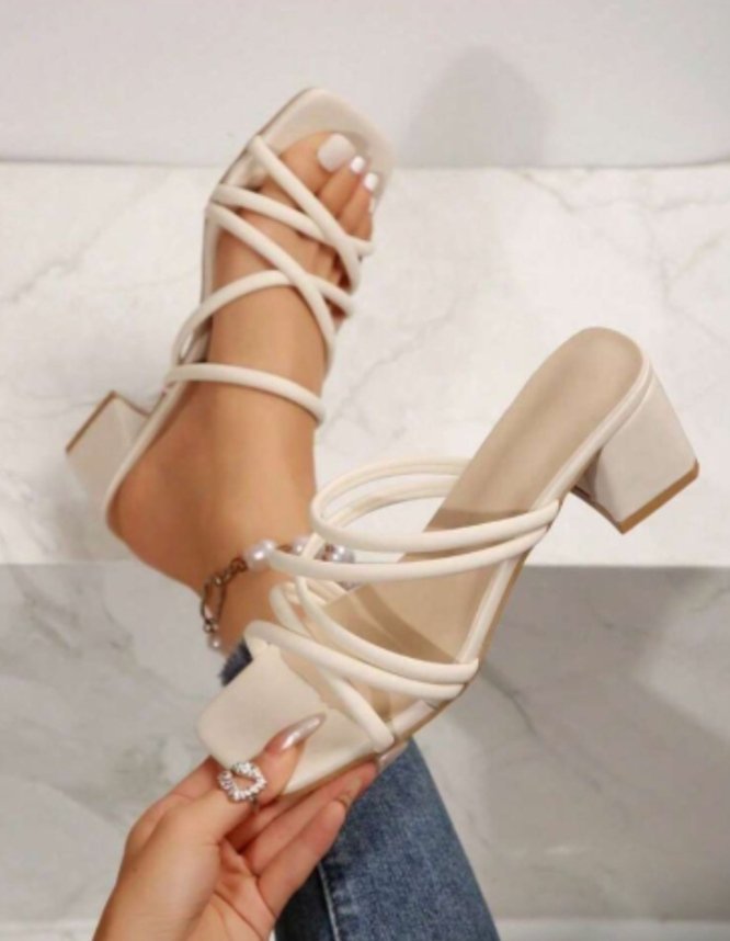 Sandals beige 
