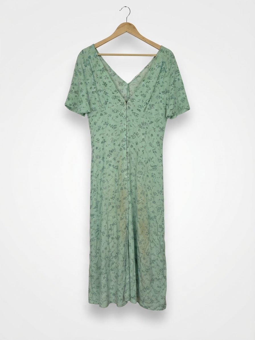 Robe L (40)
