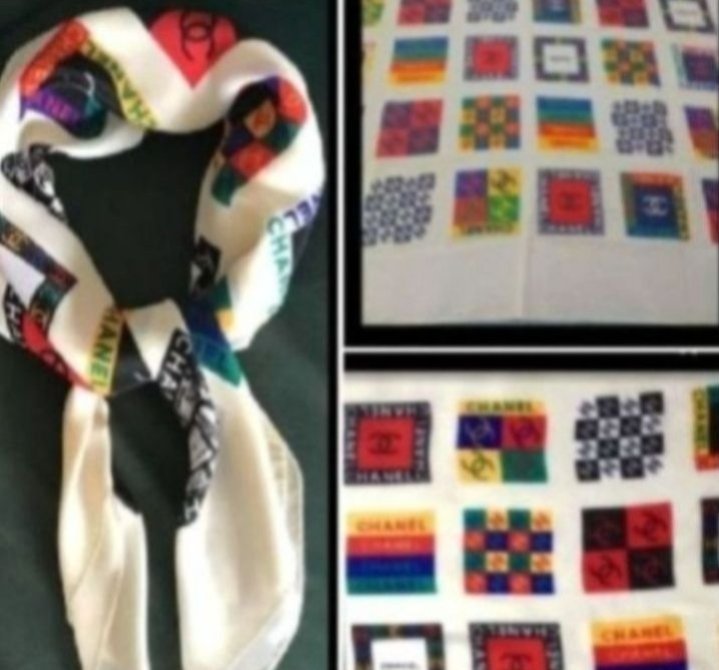 Foulard multicolore Chanel
