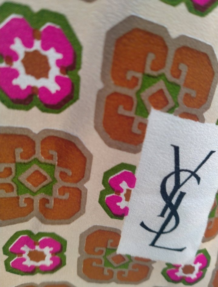 Foulard multicolore Yves Saint Laurent 