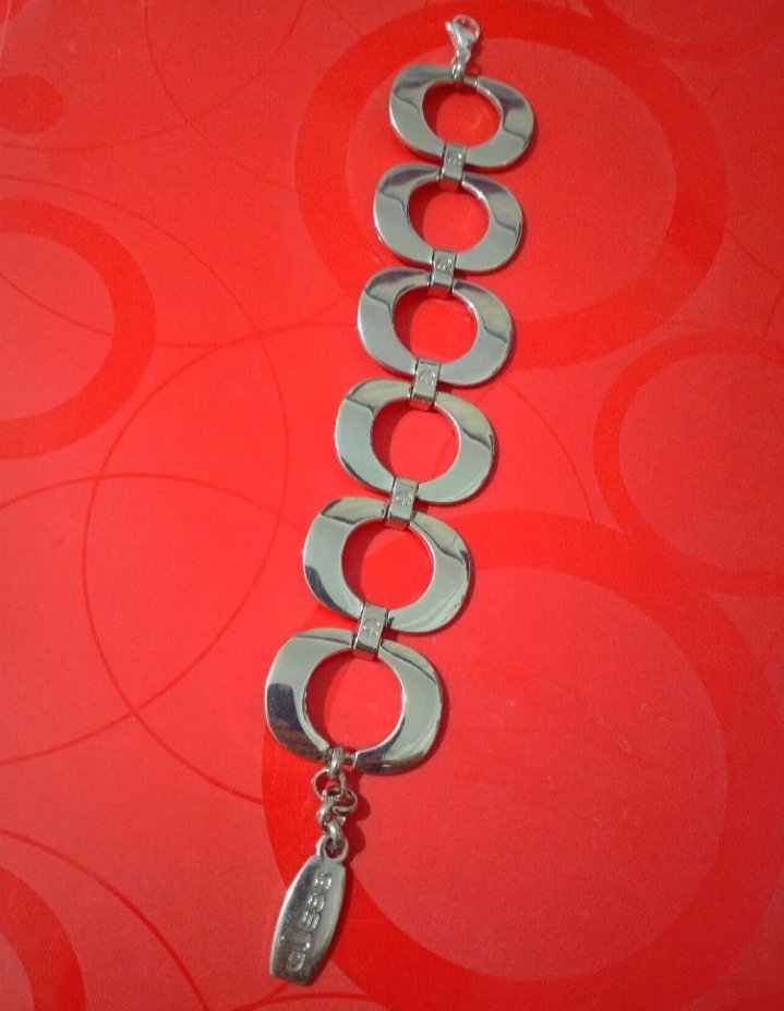 Bracelet argent Guess