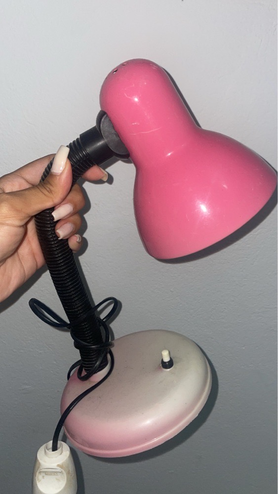 Lampe bureau rose 