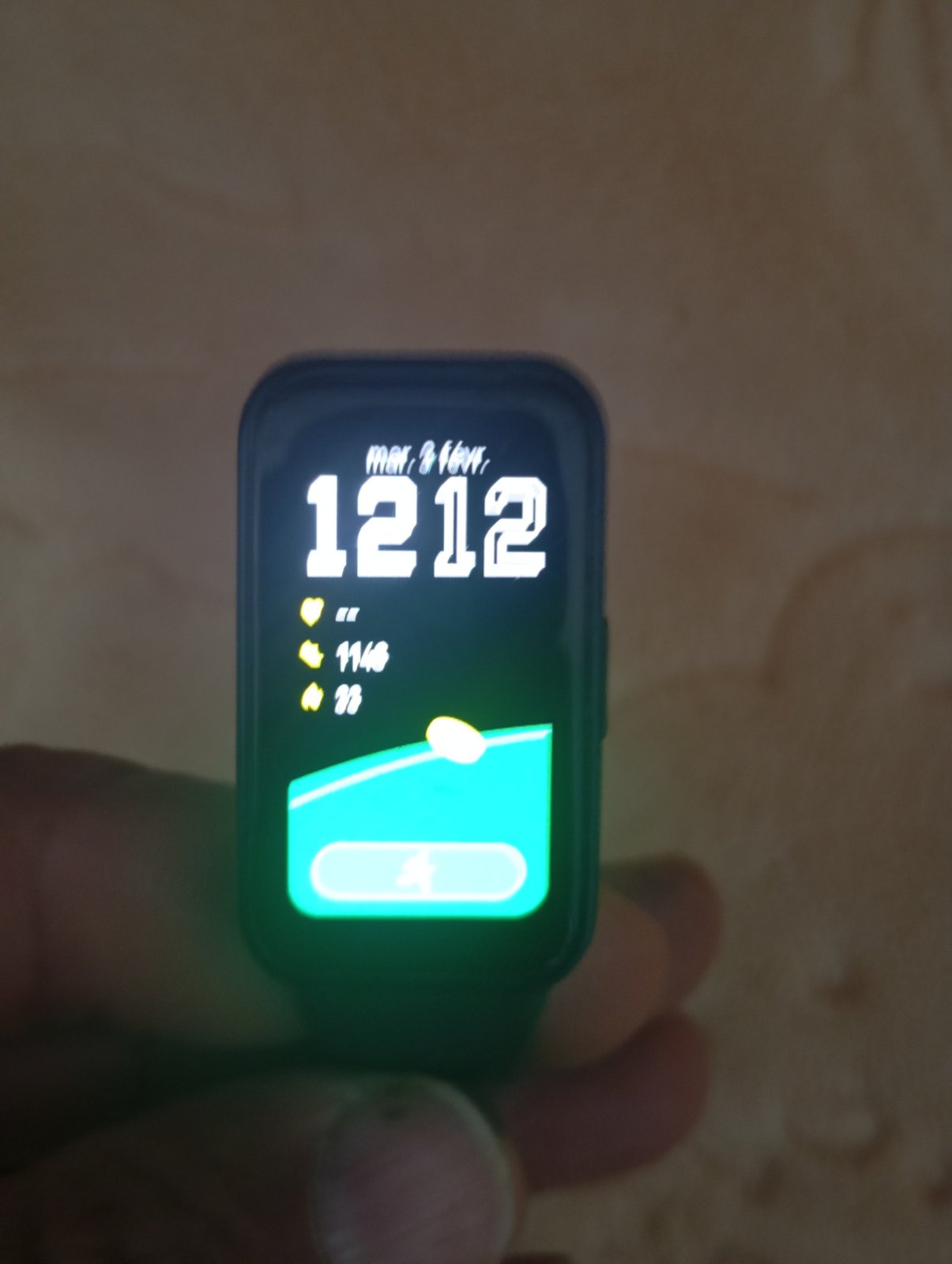 Montre connecte huawei band 8 
