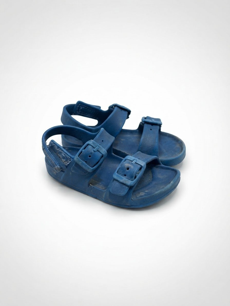 Sandales en plastique