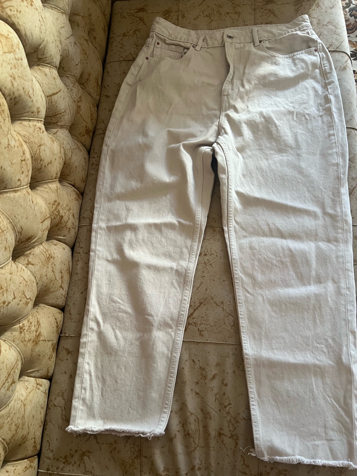 Pantalon long en beige zara 