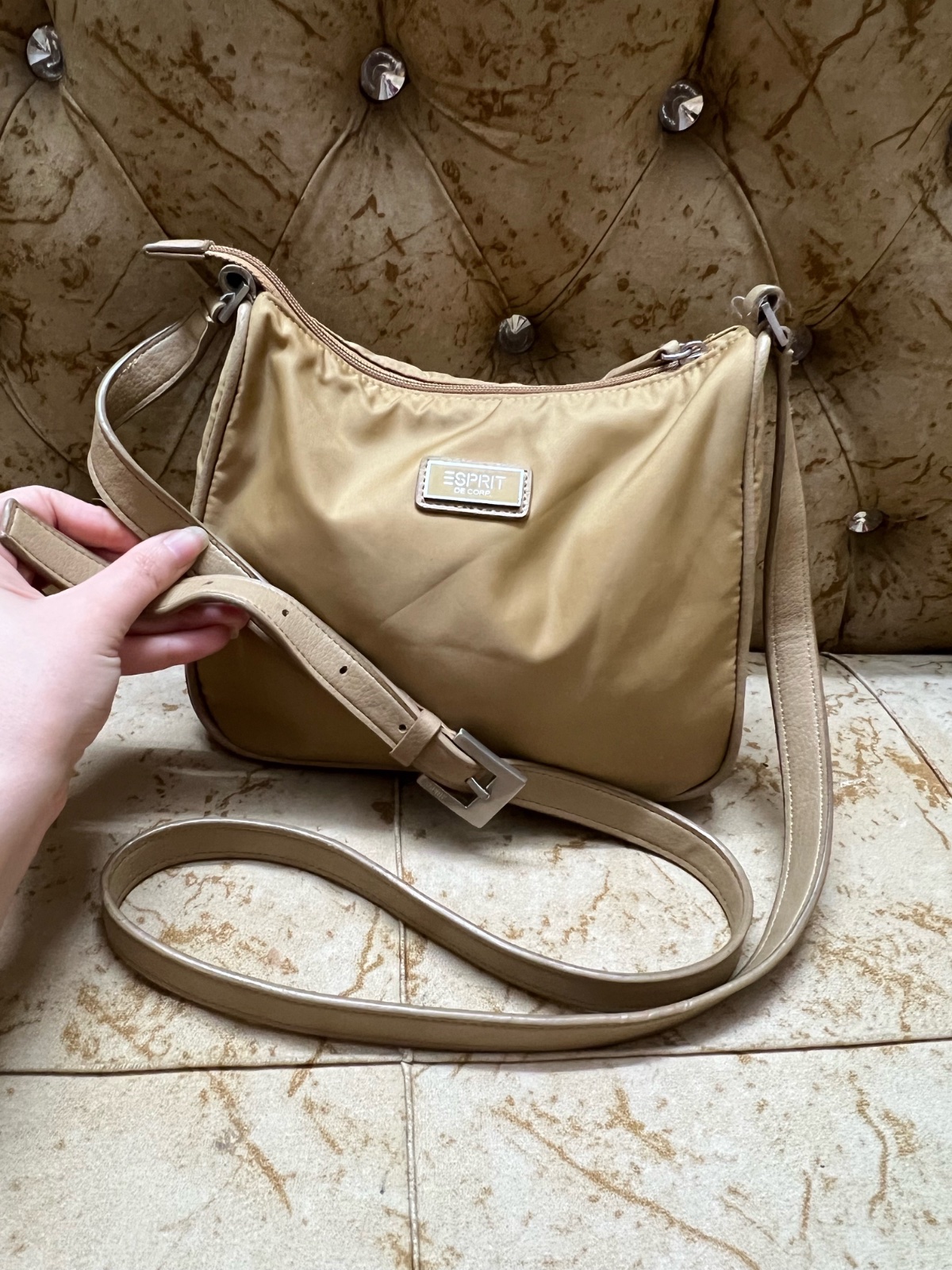 Sac en beige marque Esprit 