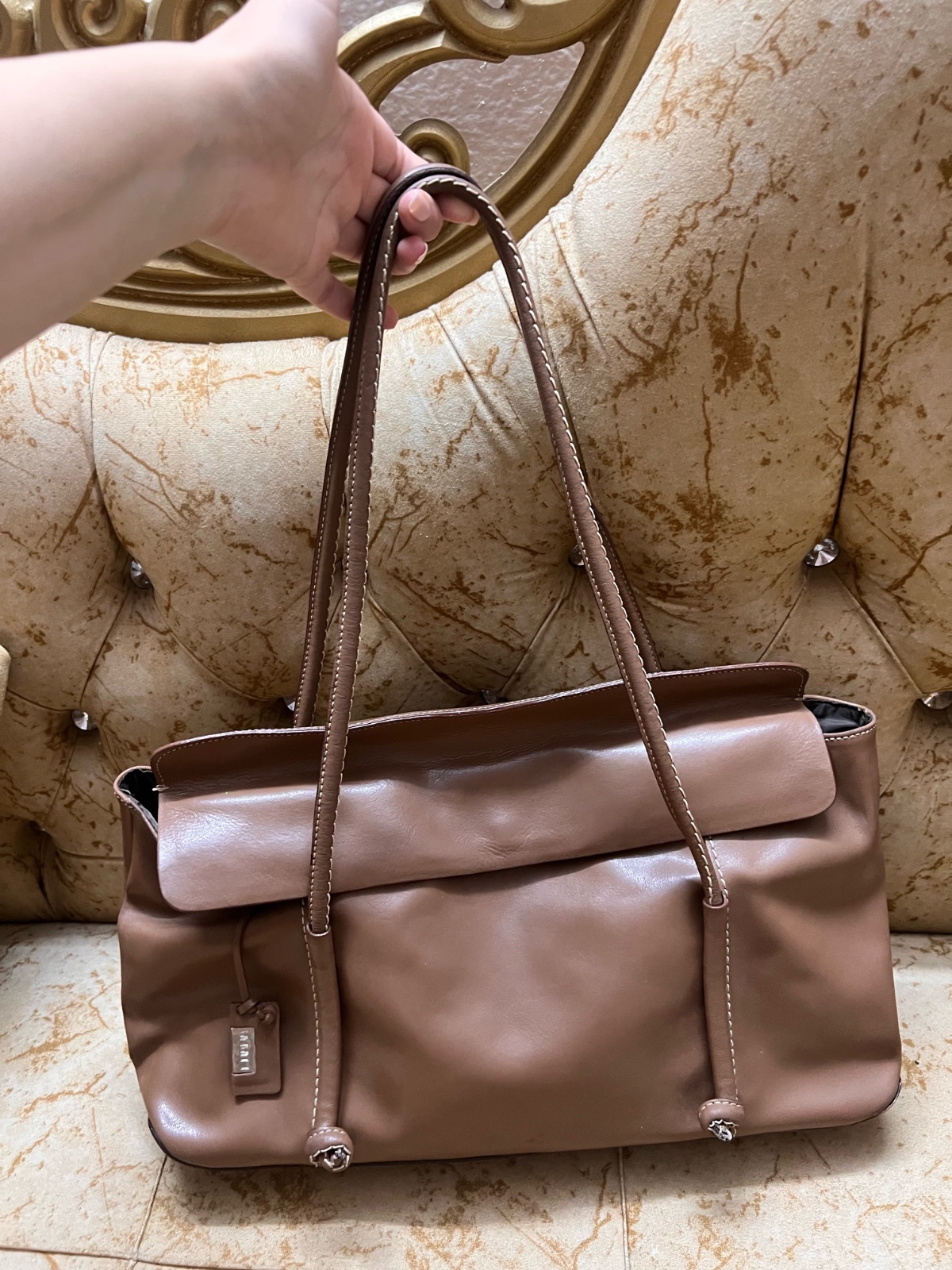 Sac en nude marque italienne 