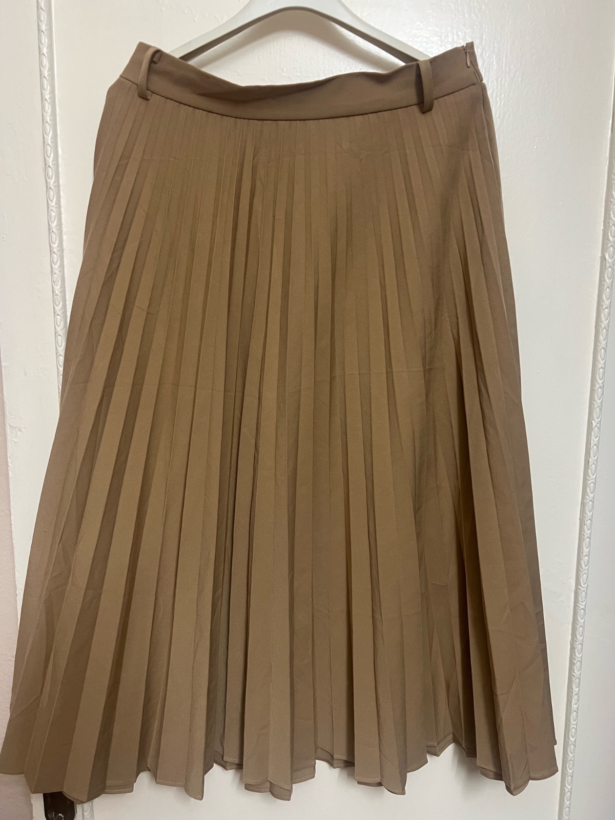 Jupe long en beige foncé zara