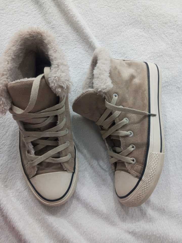 Sbedri Femme pointure 39 