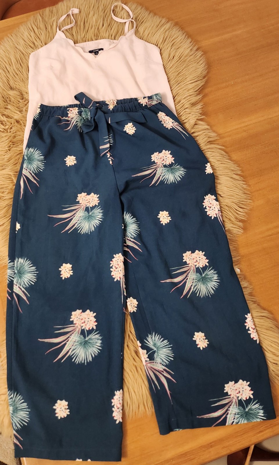 Tenue femme