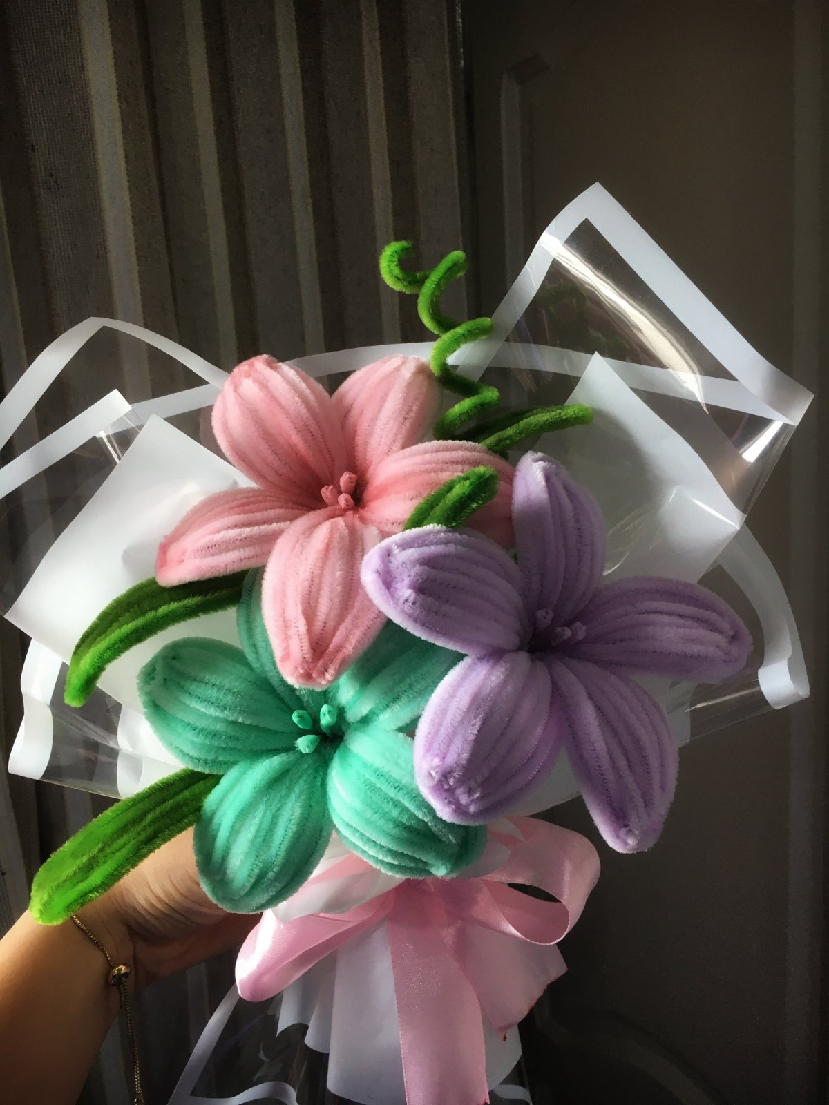 Bouquet de fleurs en fils de chenille