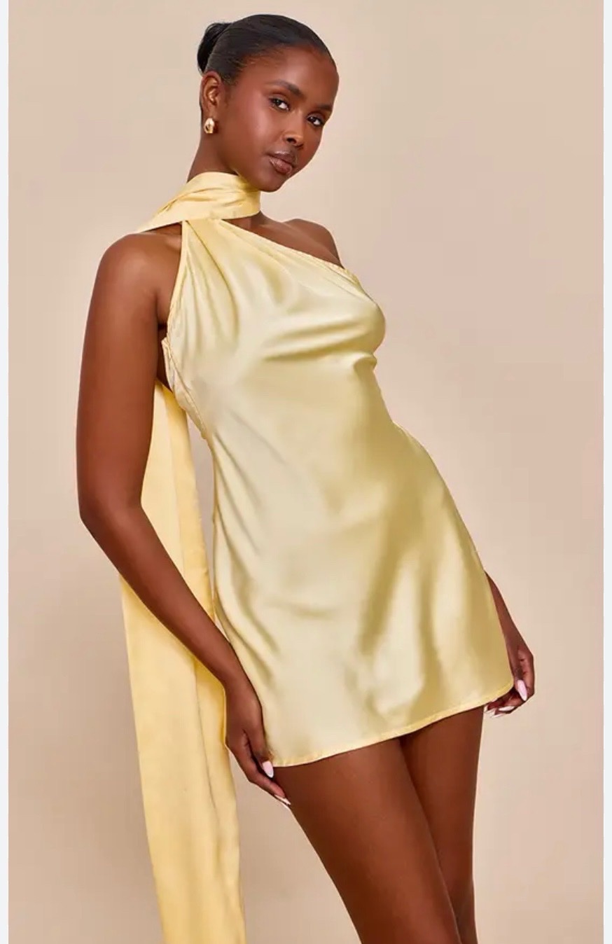 Haute trendy avec un magnifique jaune