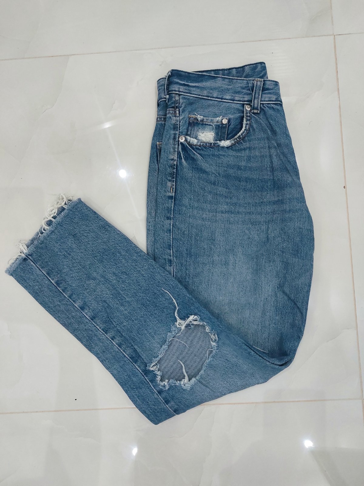 Jean 