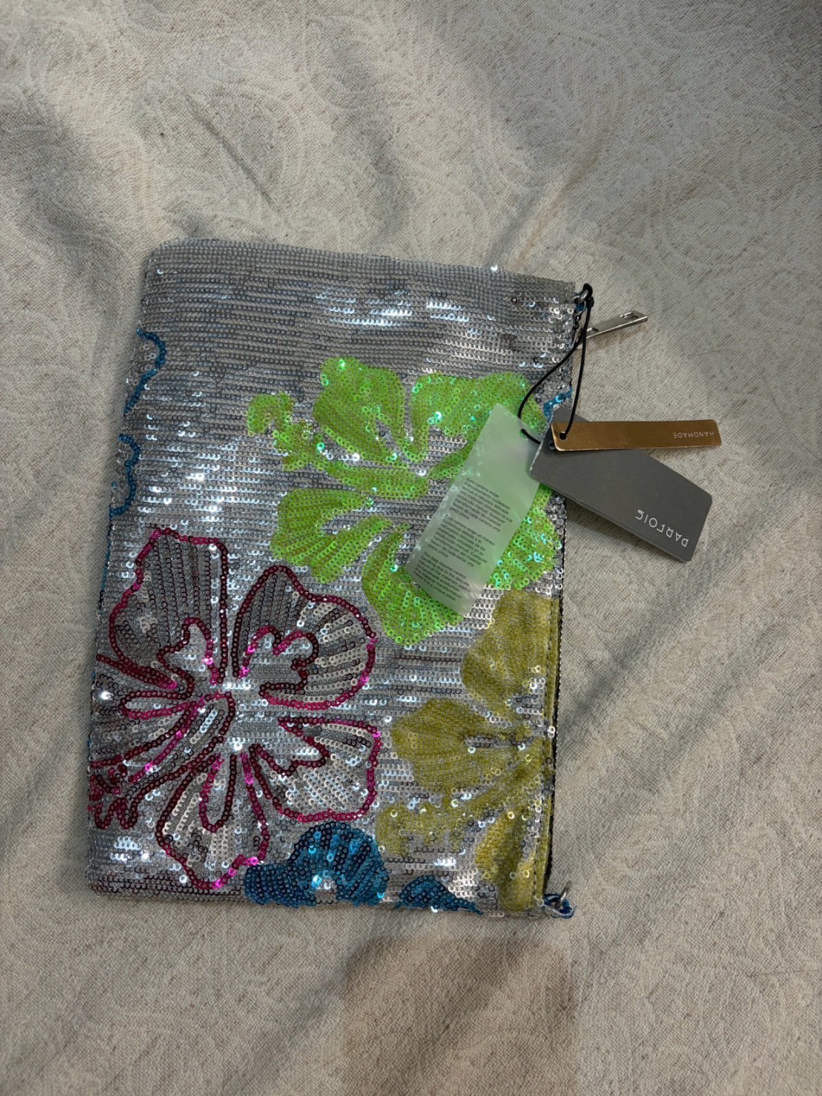 Pochette soiree avec chaine