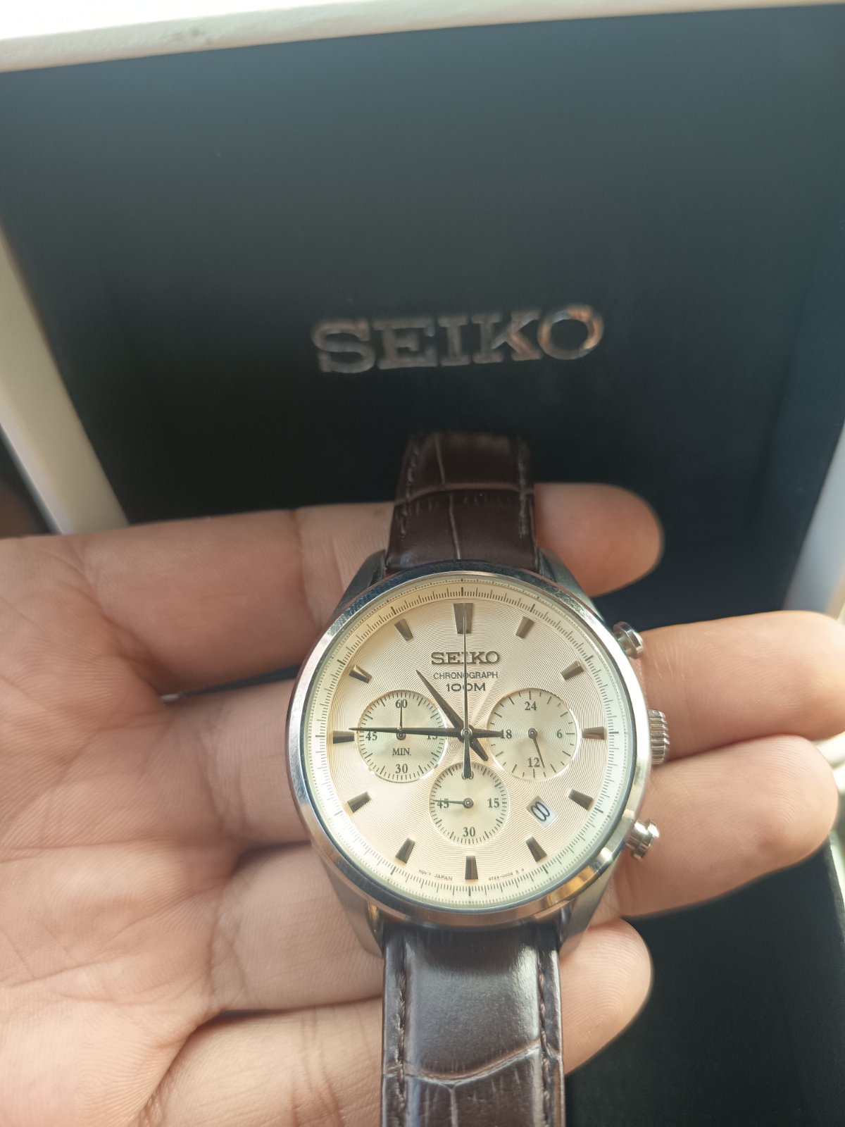  Modèle : Seiko SSB383 (Calibre 8T63).