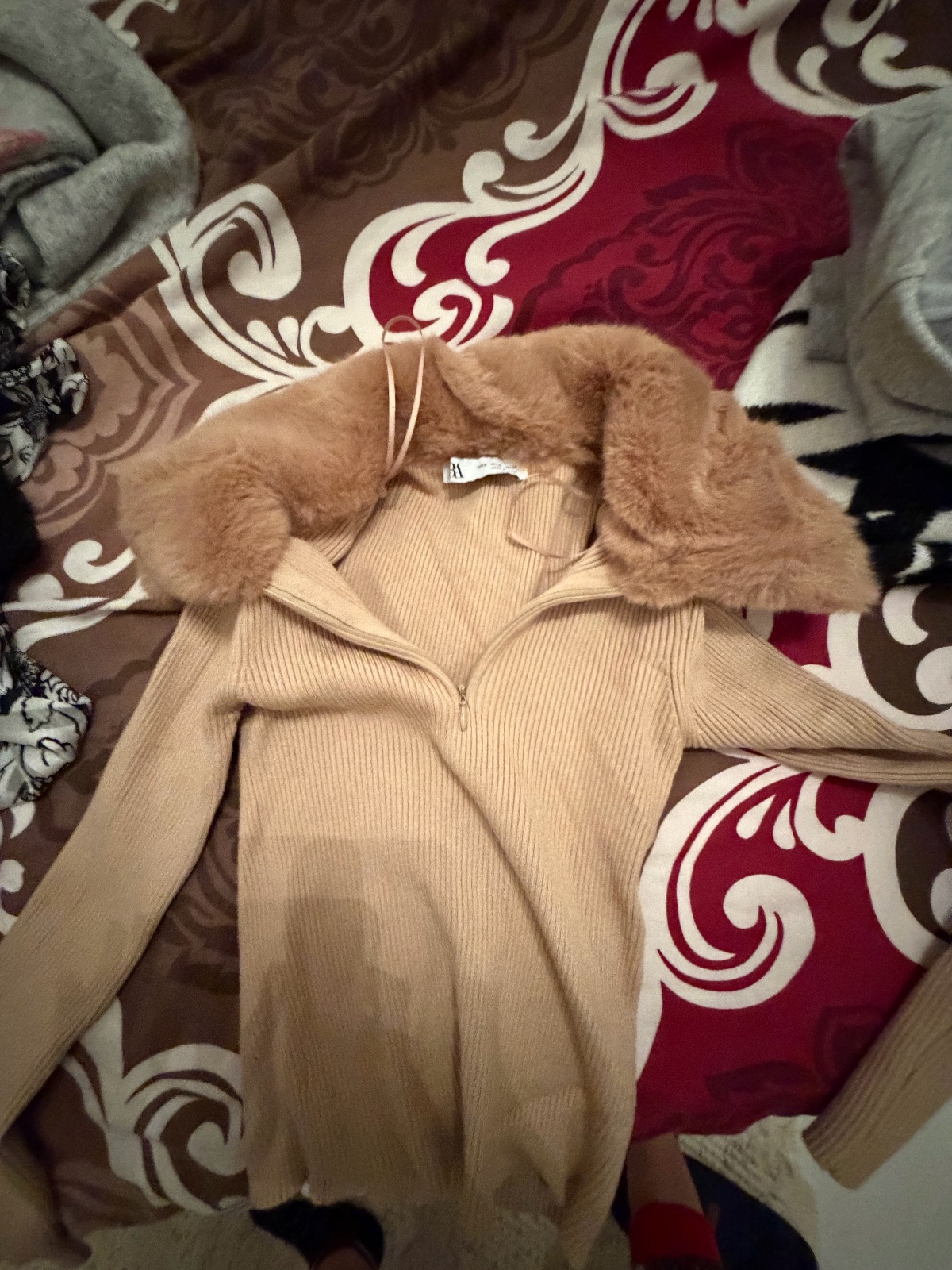 Pull beige