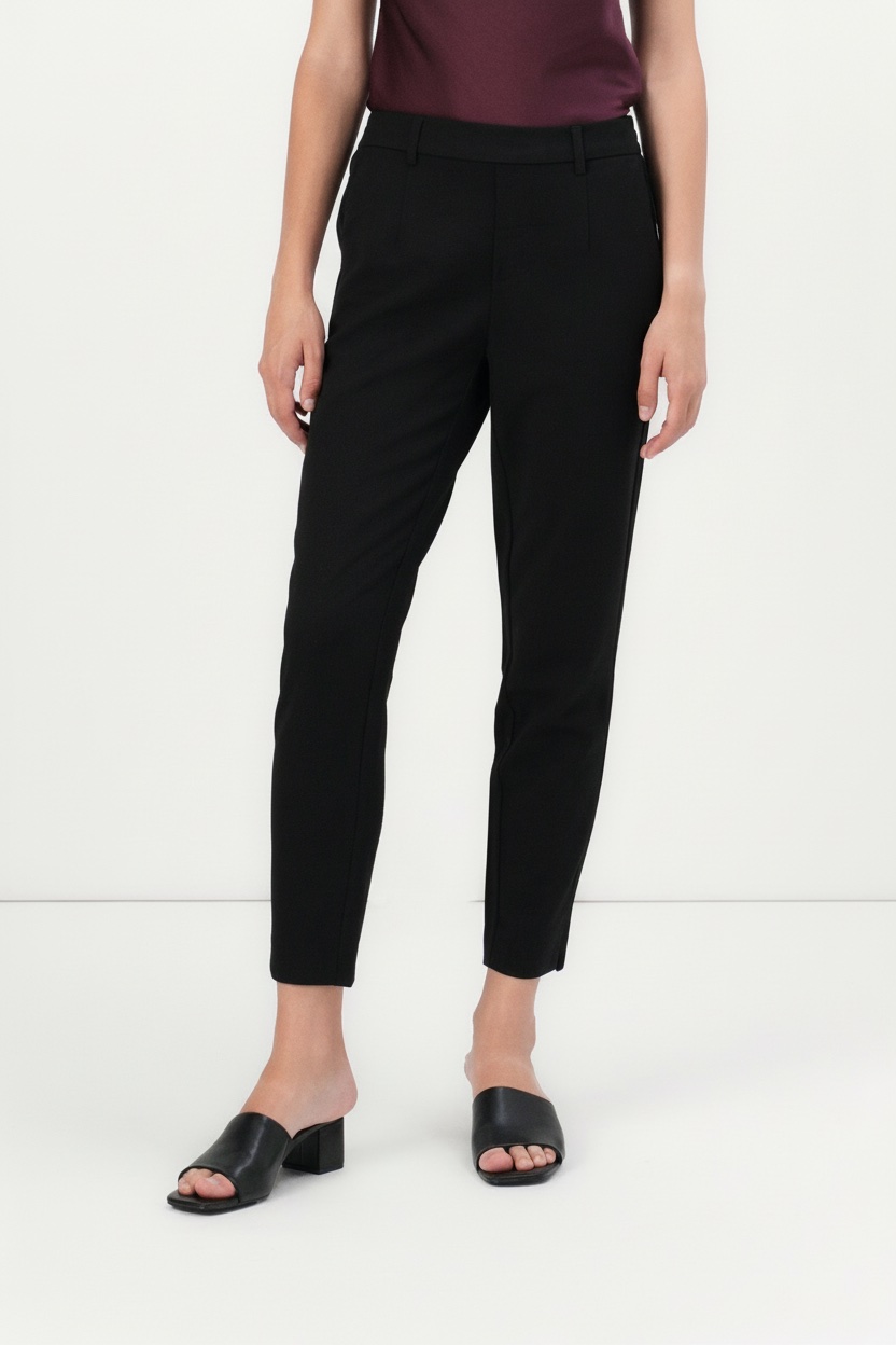 Pantalon noir basique