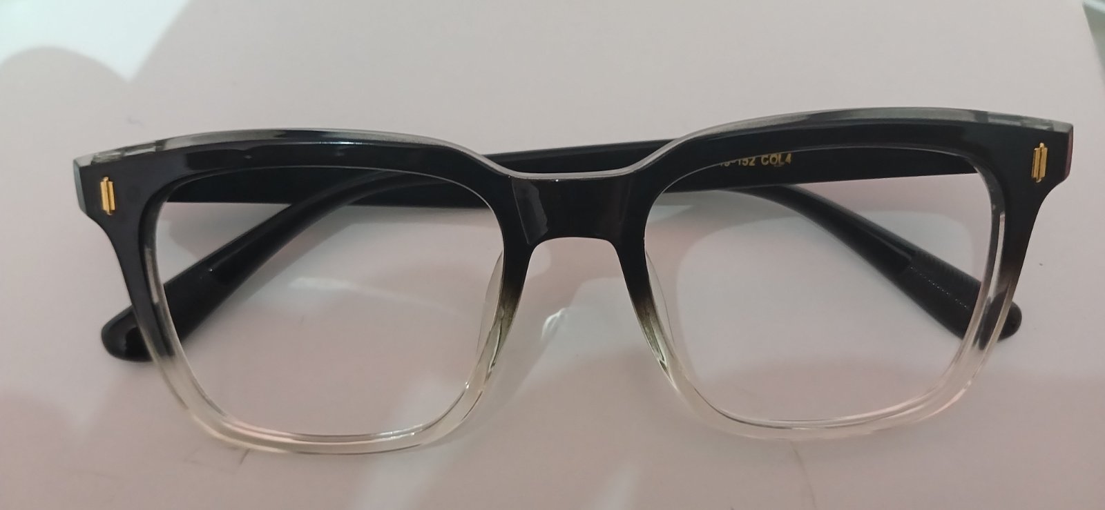 Cadre lunette de vision