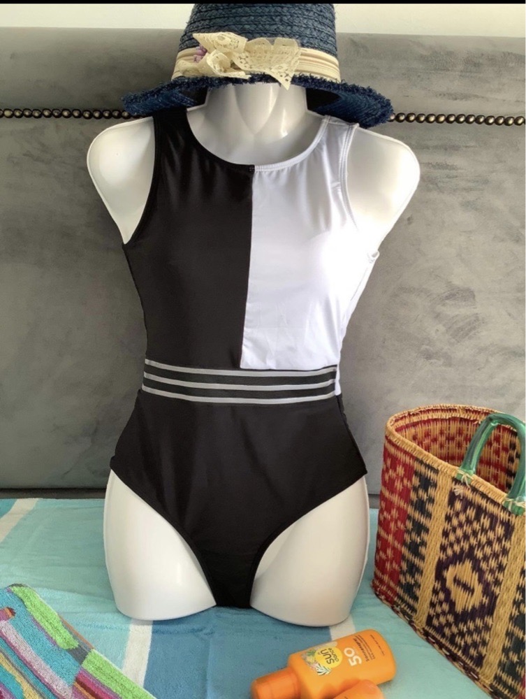 Maillot Shein Noir une pièce