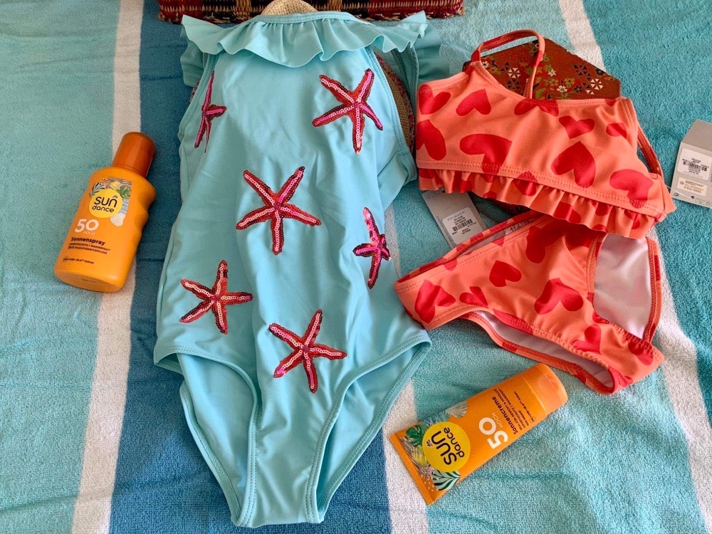 maillot enfant de 6 à 7 ans 