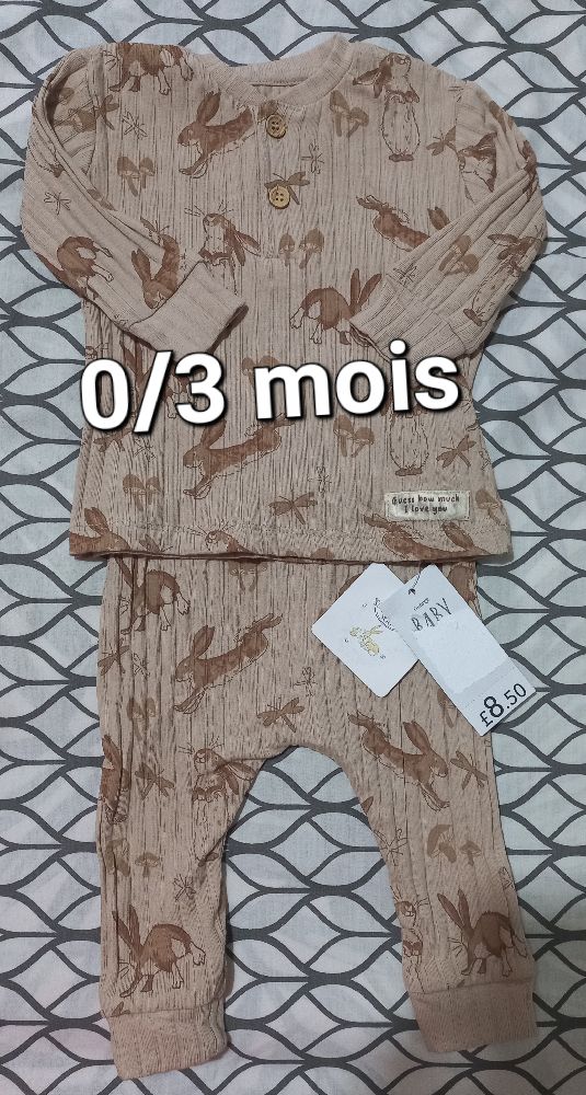 Tenue 0/3 mois