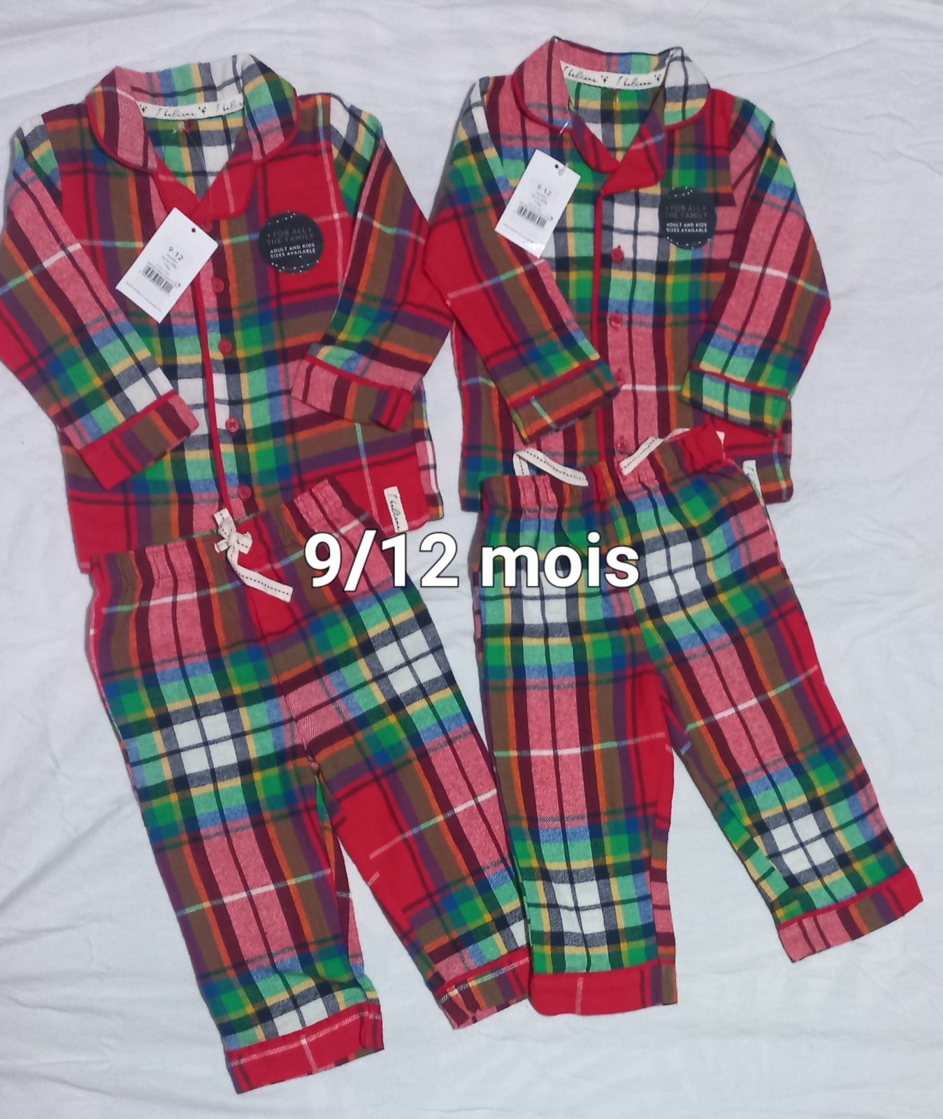 Deux pyjamas 