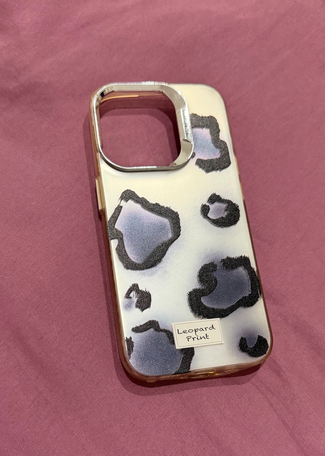 Coque pour i phone 15 pro (Leopard print)