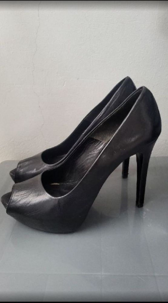 Talons Noirs en cuir