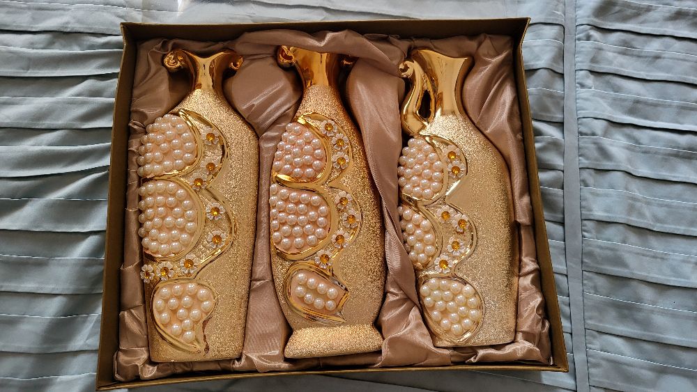 Lot de 3  Vases de  Décoration en Doré