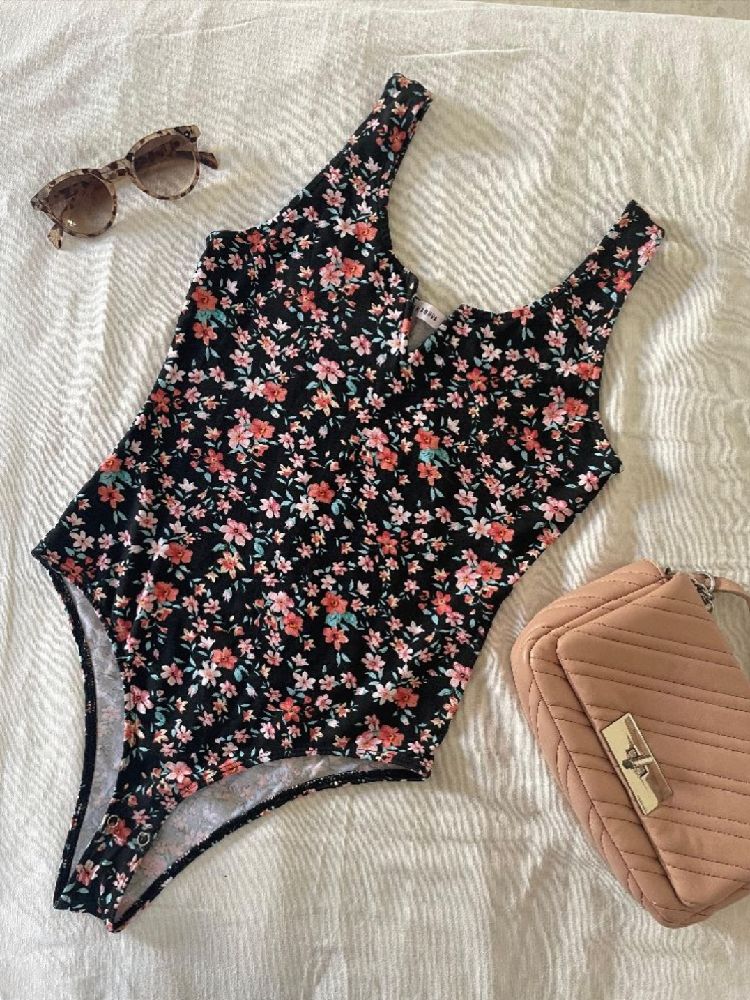 Bodysuit Noir et Fleuri Terranova