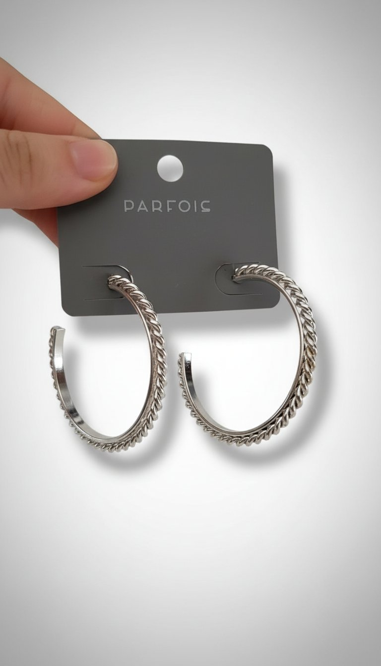 Boucles d'Oreille Argentés Neufs Six