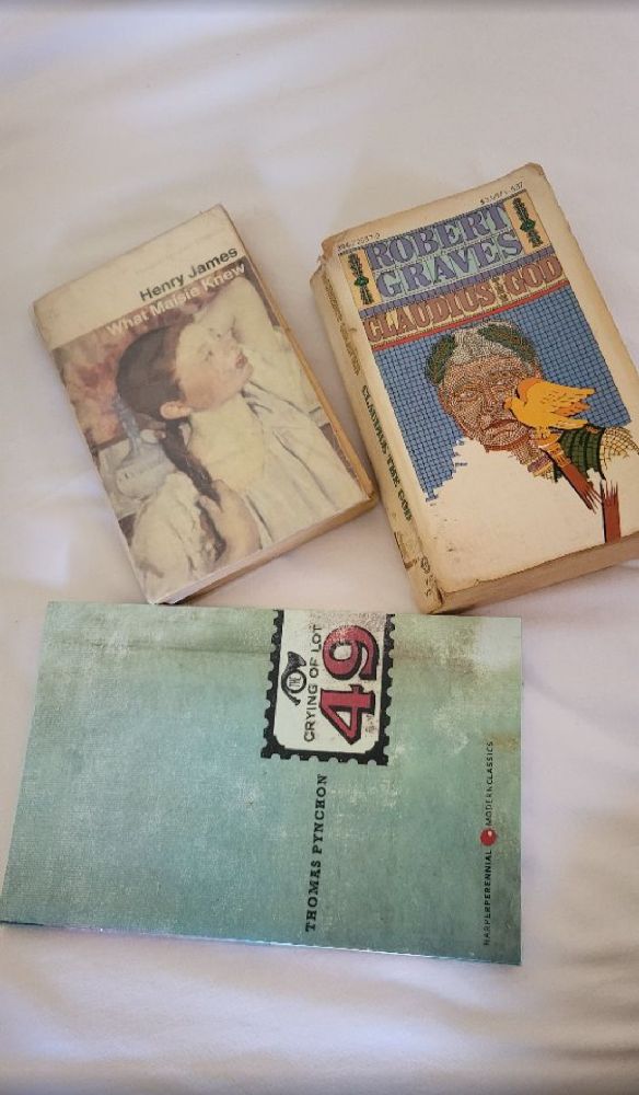 Lot de 3 Livres Neufs et Usés 