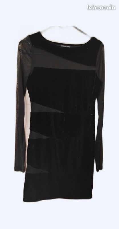 Robe noire