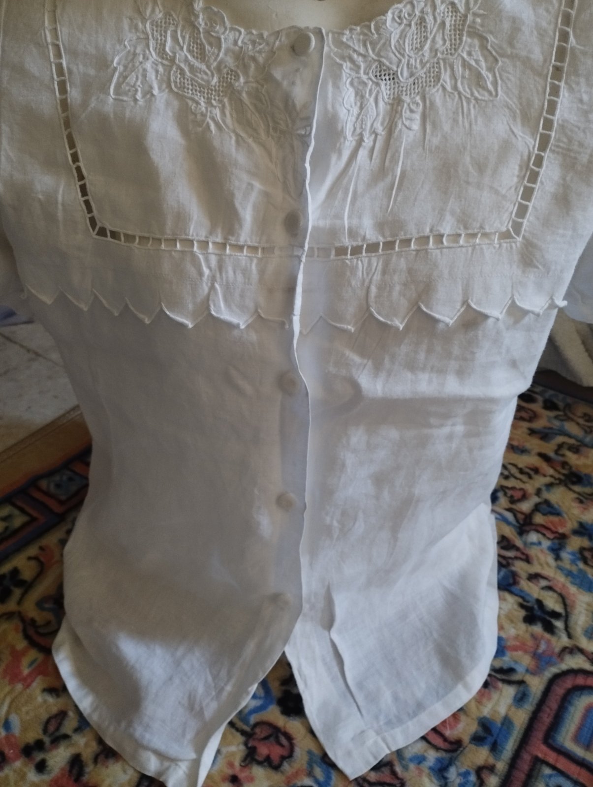 Très belle chemise toute neuve en pure lin 