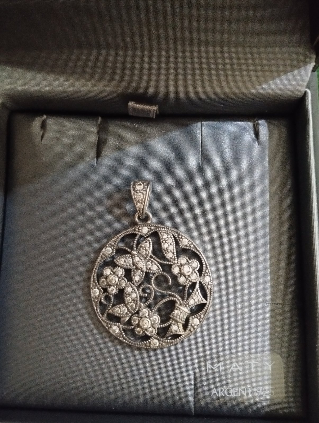 Grand pendentif en argent 925 marque MATY