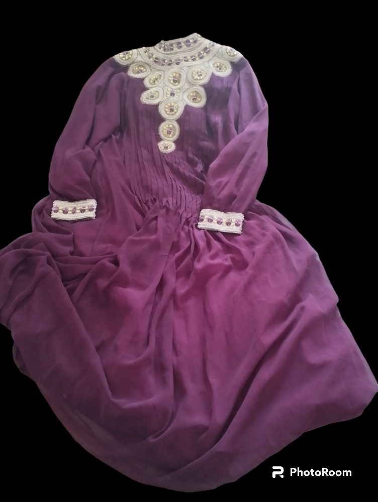 très jolie robe indienne en soie