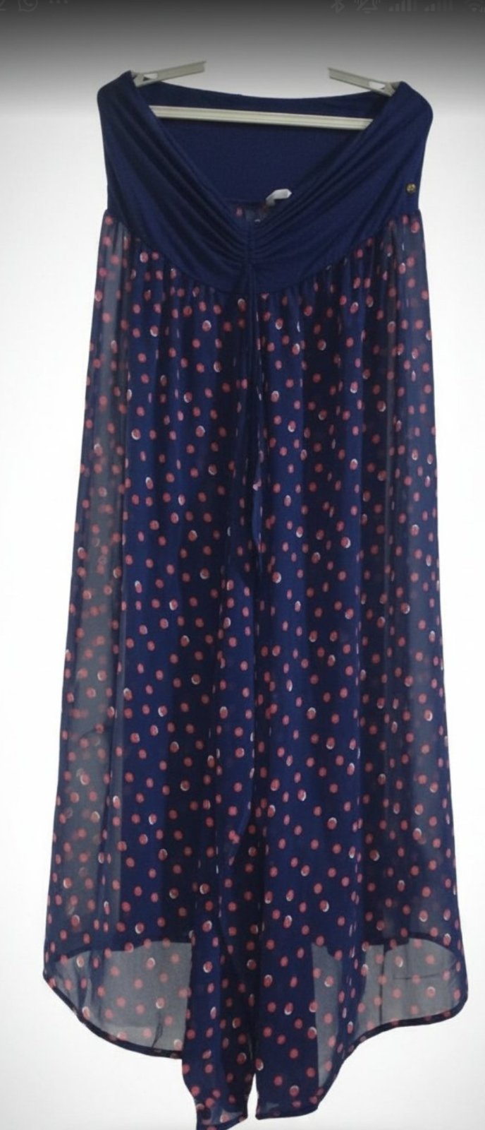 Cache maillot jamais porté