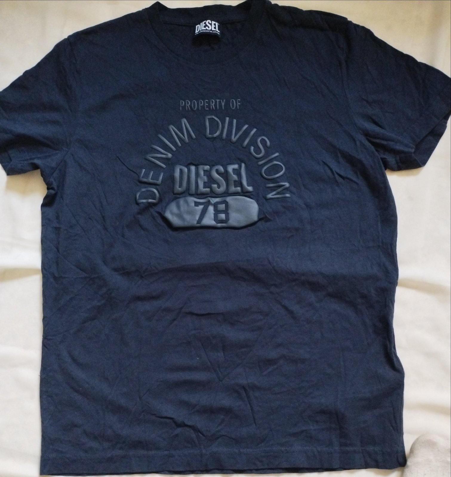 T-shirt DIESEL authentique 