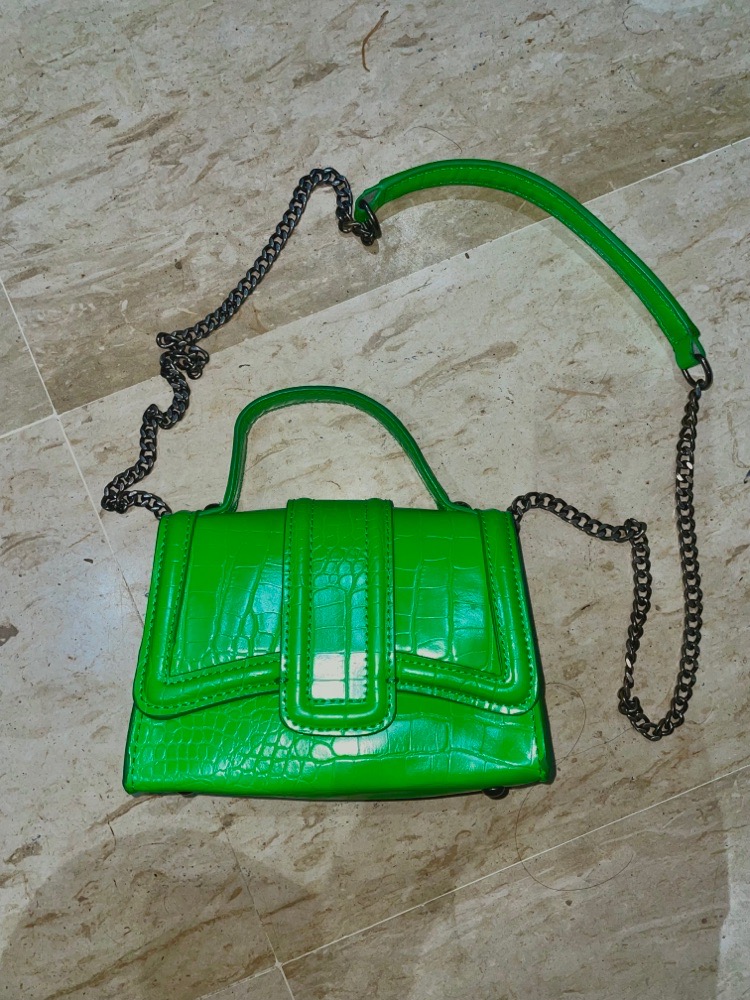Sac à bondoulière zara vert fluo 
