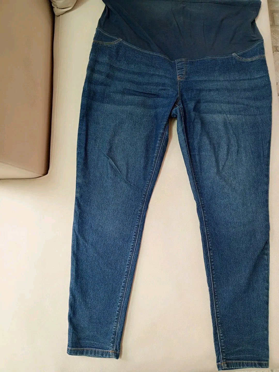 Pantalon de grossesse