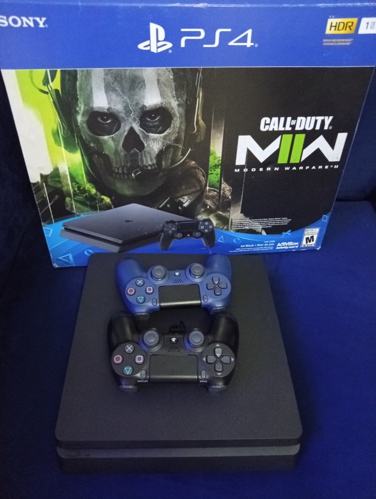 Ps4 slim 
