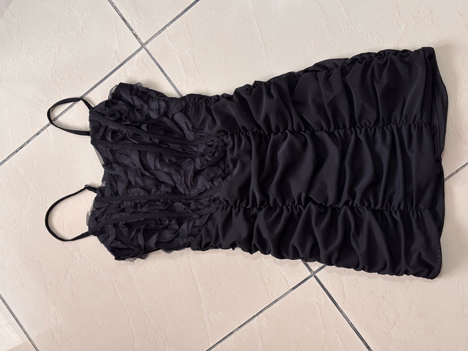 Robe noir