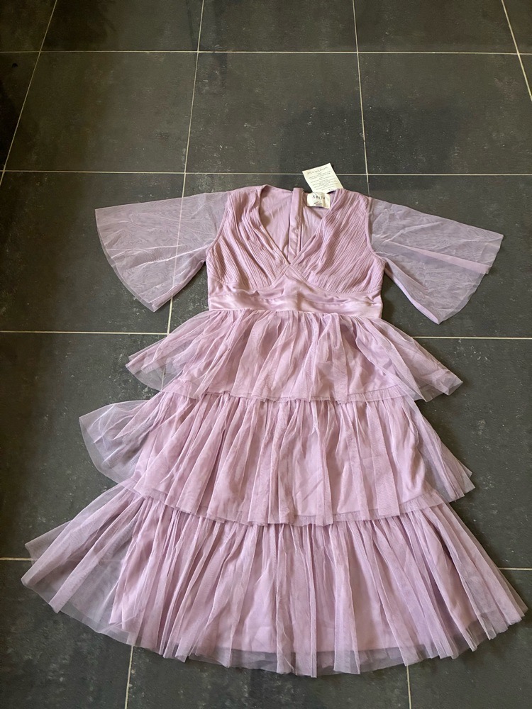 Robe soirée toute neuve