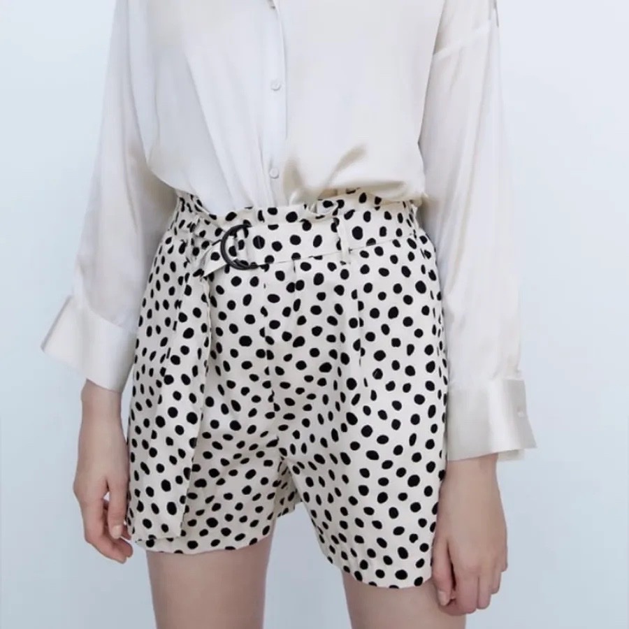 Short Zara avec ceinture 