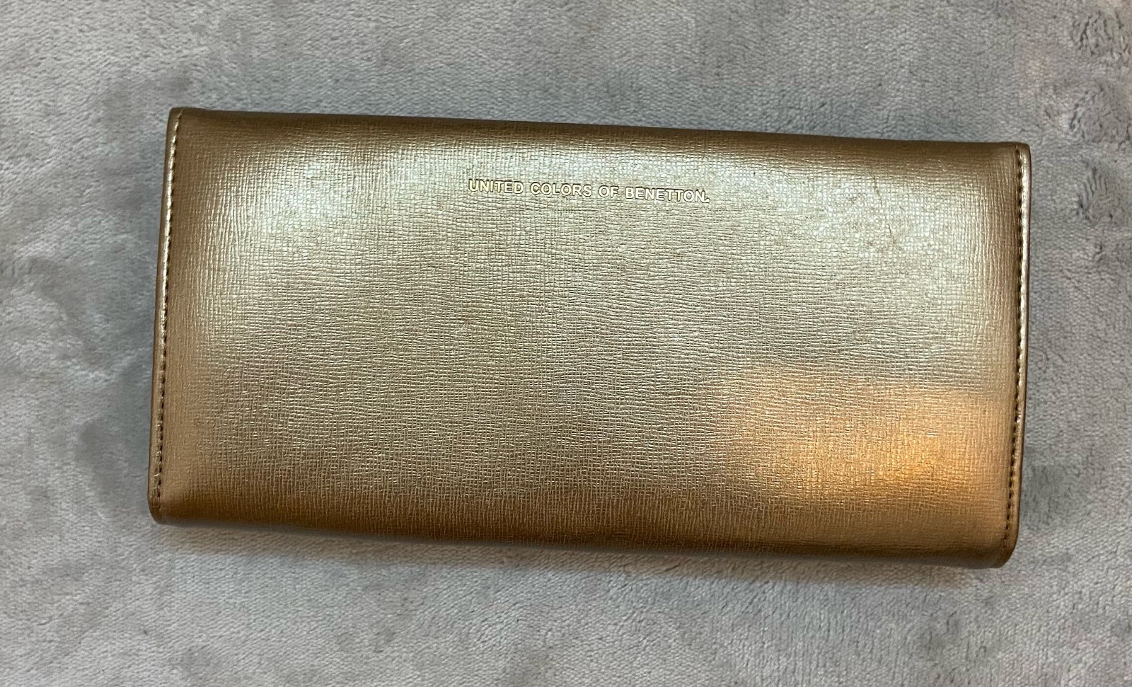 Petite Pochette benetton bronze tehz telifoun w haja sghira