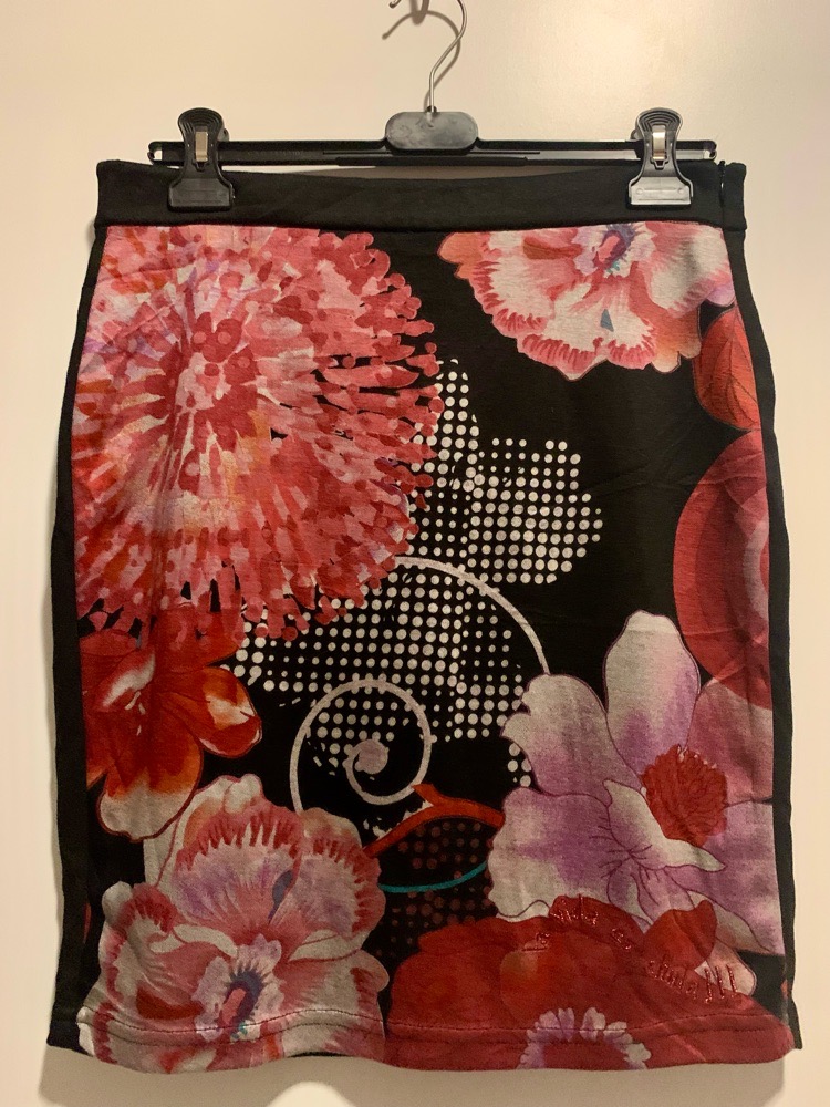 Jupe Desigual neuve 