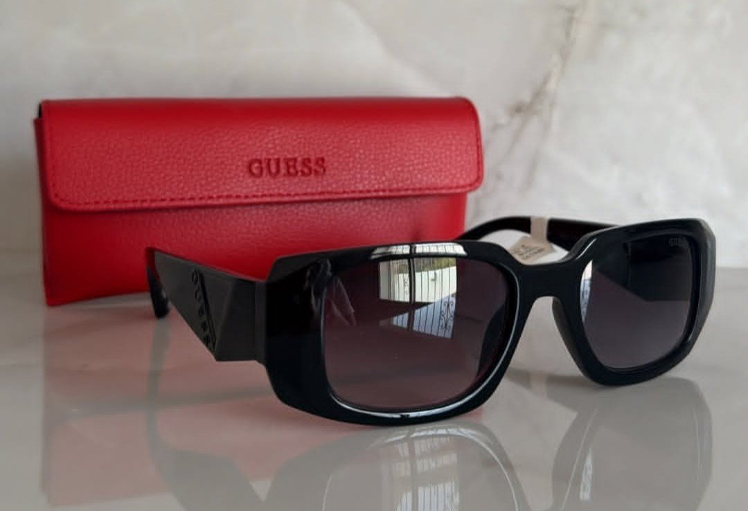 Lunettes soleil Guess 